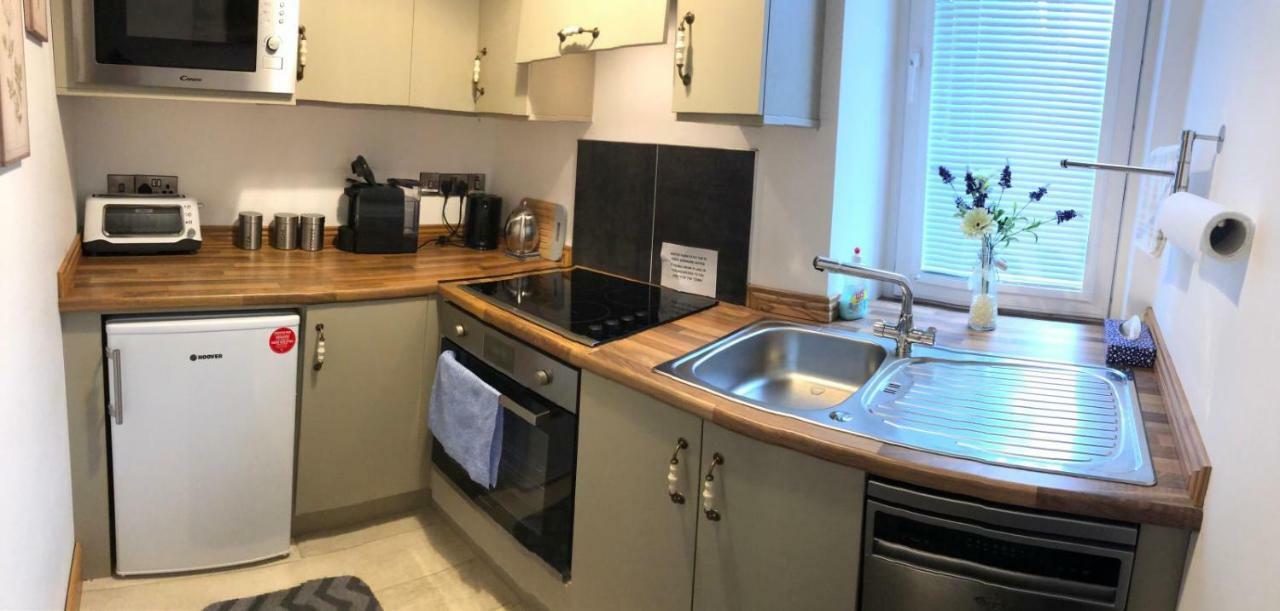12A Main Street Kenmare Room 4 Екстер'єр фото